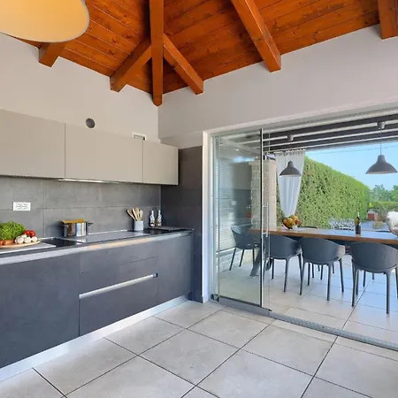 Marchi With 3 Bedrooms And Pool In Vizinada 别墅 Vranje Selo
